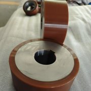 RGV小车重载聚氨酯包胶主动轮的工作原理是什么