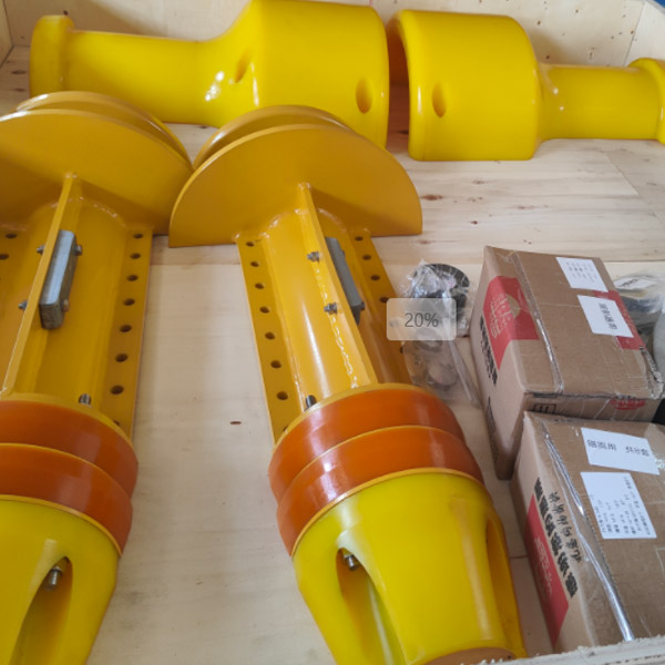 聚氨酯J型管中心夹具